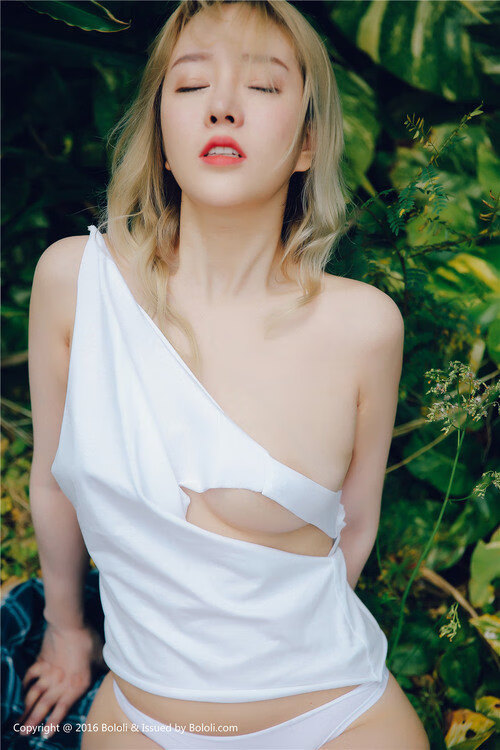 中国足球运动员海外试训取得新突破，提升战斗力，中国足球海外球员新闻