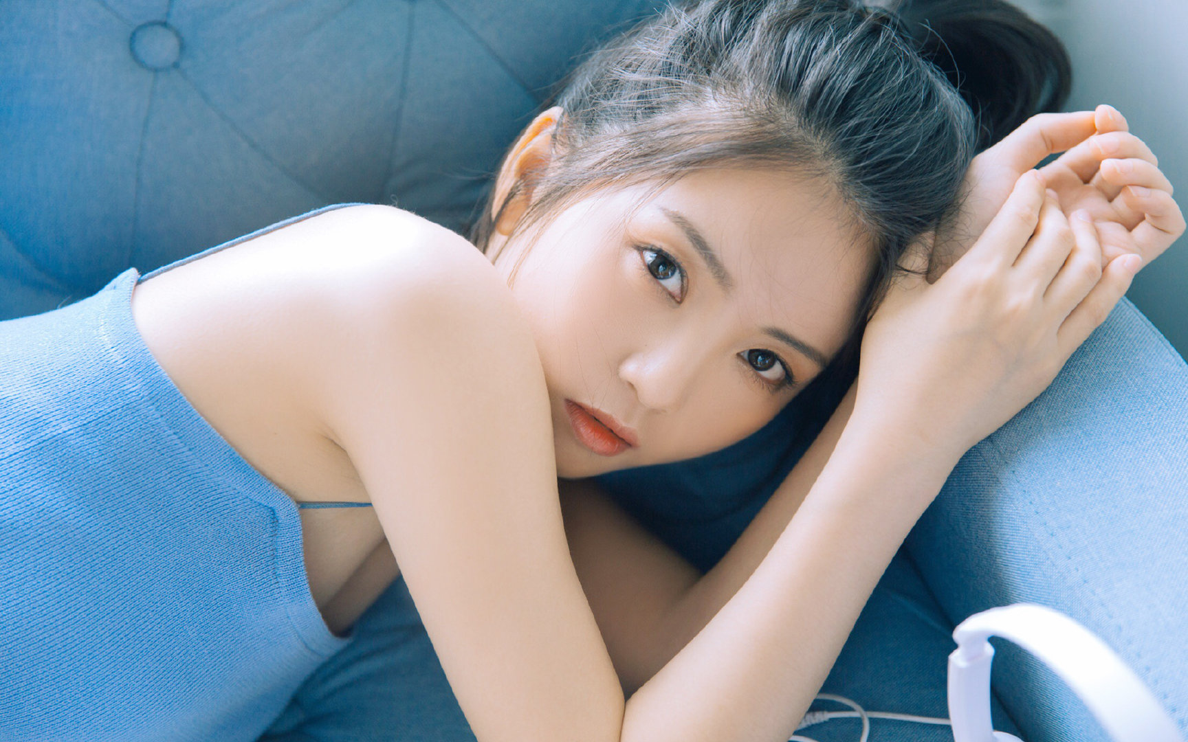 开云官方-德国男子跳水选手在双人10米跳台比赛中获得银牌，德国女子双人跳水